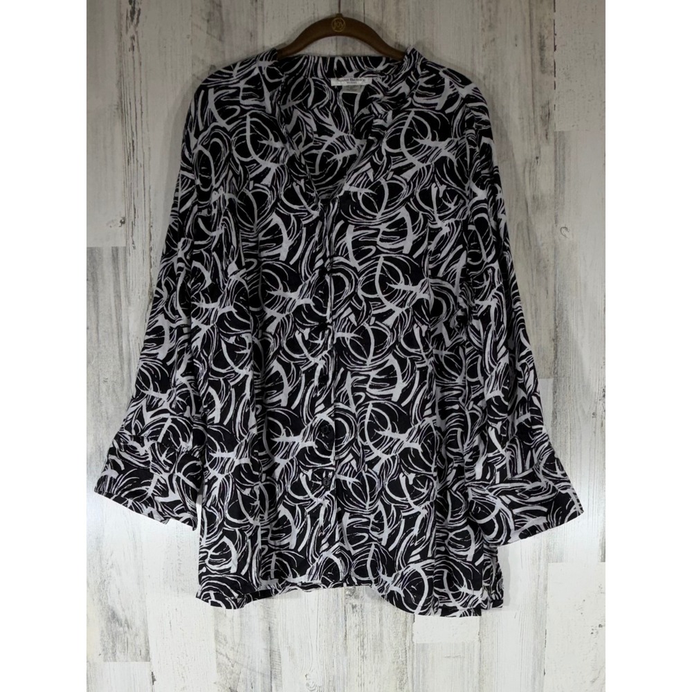 Susan Bristol Woman Button Front Blouse 1X Black White 100% Linen Abstract Artsy